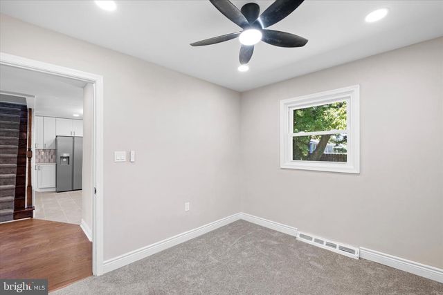 305 N OGLE AVE, Wilmington, DE 19805