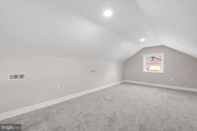 305 N OGLE AVE, Wilmington, DE 19805