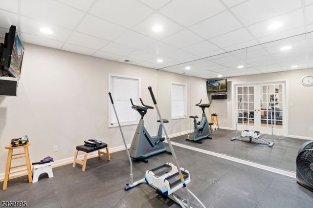 20 Crestview Ln, Sparta Twp., NJ 07871