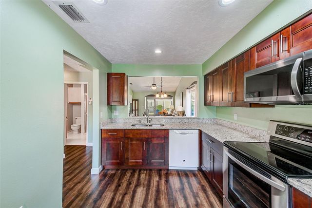 6040 27TH STREET W, Bradenton, FL 34207