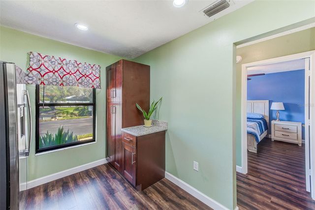 6040 27TH STREET W, Bradenton, FL 34207