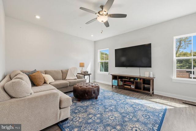 3721 BOYINGTON DR, Jefferson, MD 21755