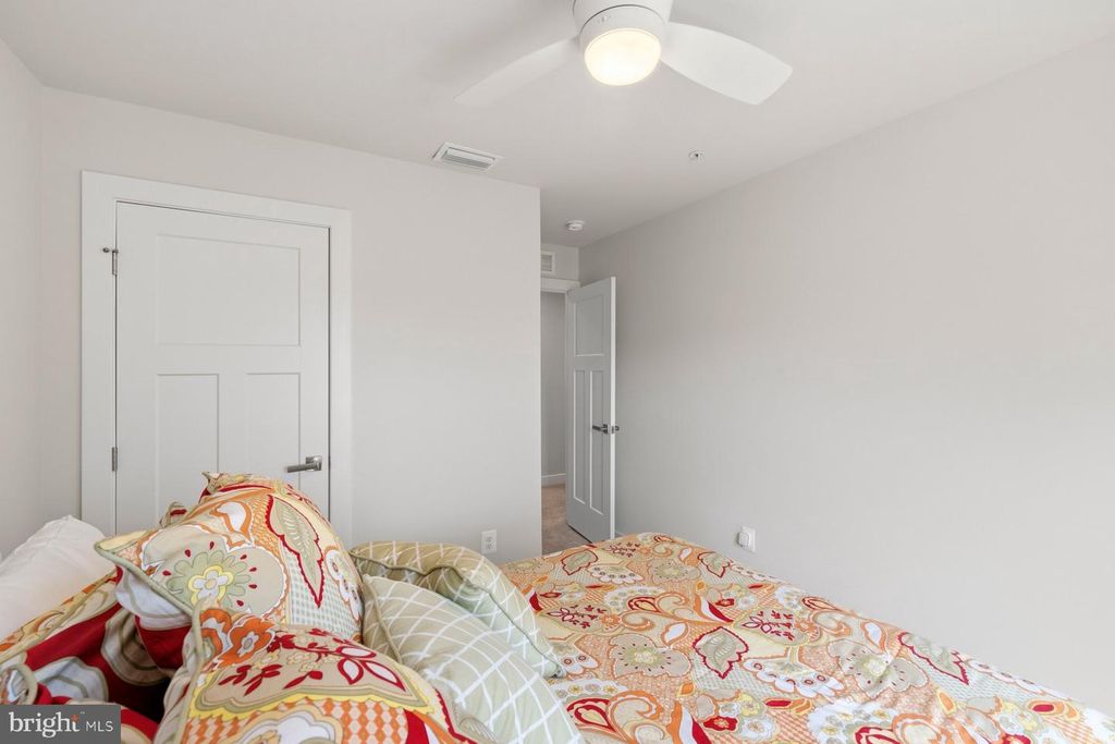 Image 24 of property listing at 3721 BOYINGTON DR, Jefferson, MD 21755