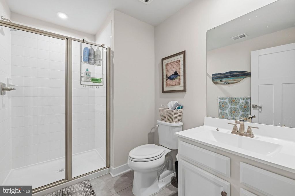 Image 35 of property listing at 3721 BOYINGTON DR, Jefferson, MD 21755