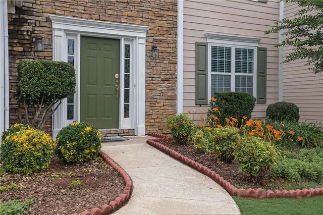 3270 Northcliff Drive, Suwanee, GA 30024