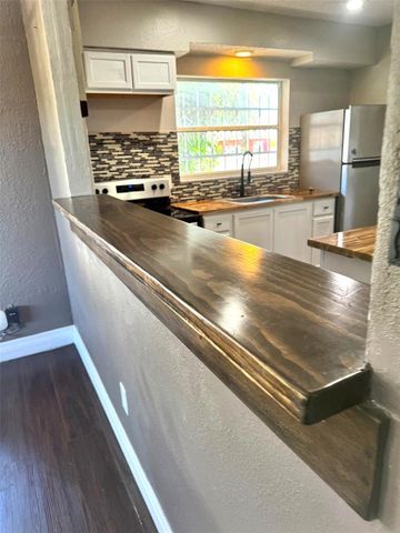 505 E COLUMBUS DRIVE, Tampa, FL 33602