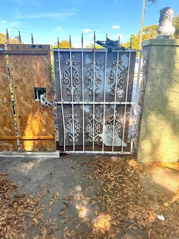 505 E COLUMBUS DRIVE, Tampa, FL 33602