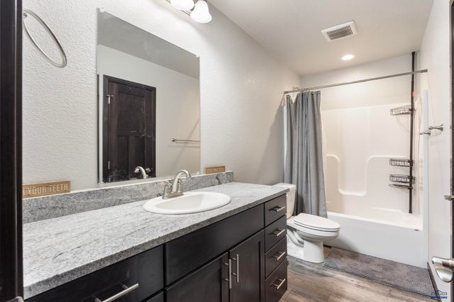 1013 SHAPE CT, Rapid City, SD 57703