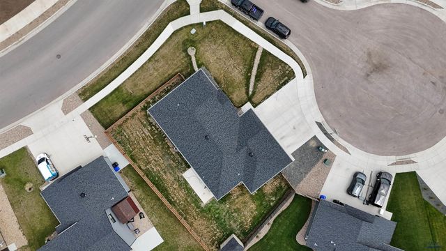 1013 SHAPE CT, Rapid City, SD 57703