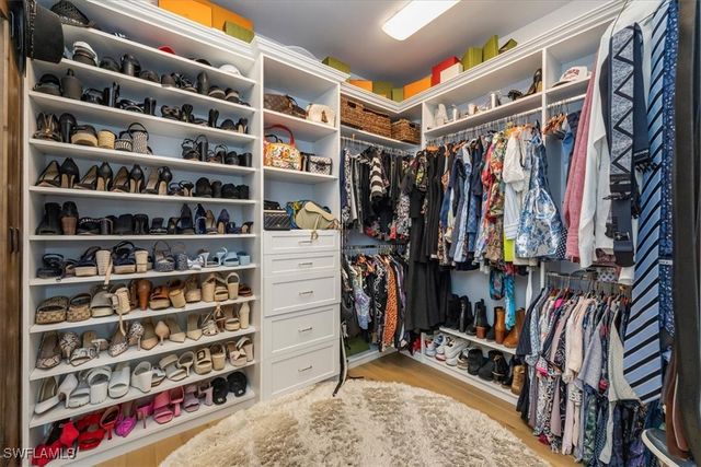 12940 Pembroke DR, Naples, FL 34105