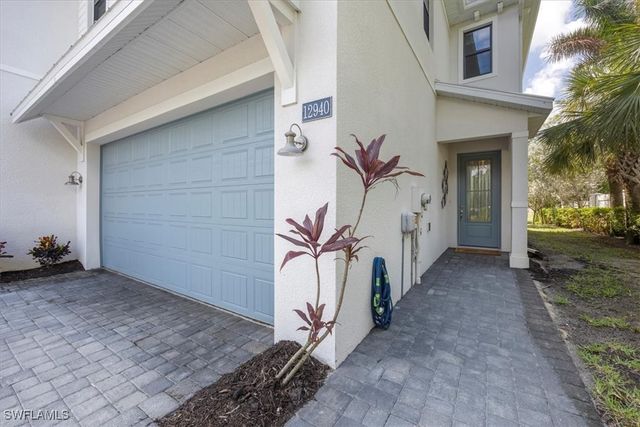 12940 Pembroke DR, Naples, FL 34105