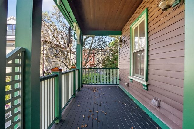 51 Green St, Boston, MA 02130