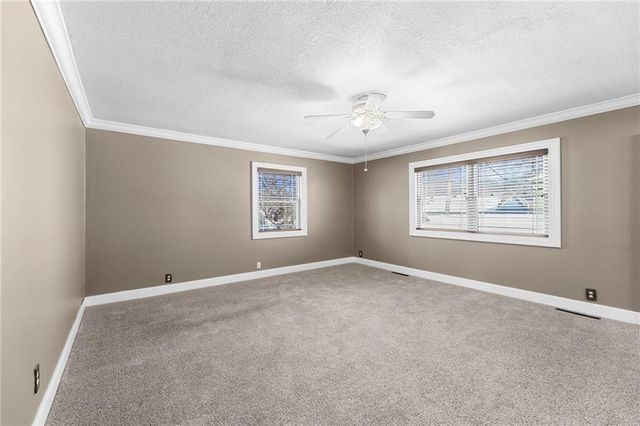 2106 Rhode Island Street, Lawrence, KS 66046