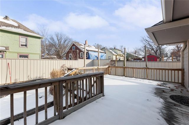 2106 Rhode Island Street, Lawrence, KS 66046