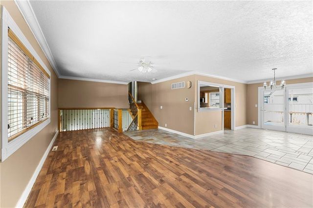 2106 Rhode Island Street, Lawrence, KS 66046