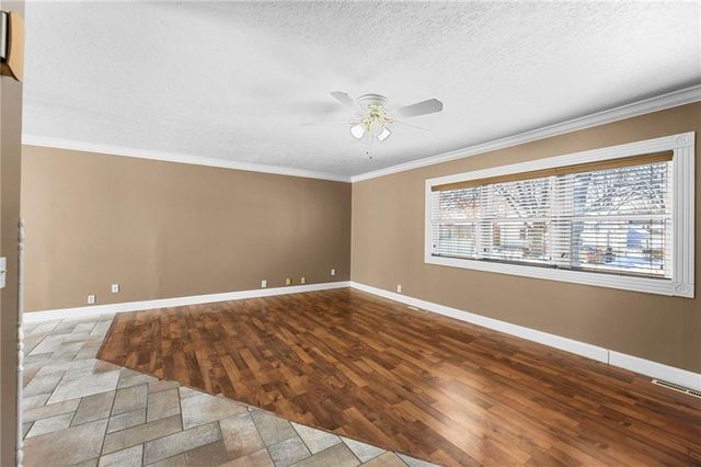 2106 Rhode Island Street, Lawrence, KS 66046