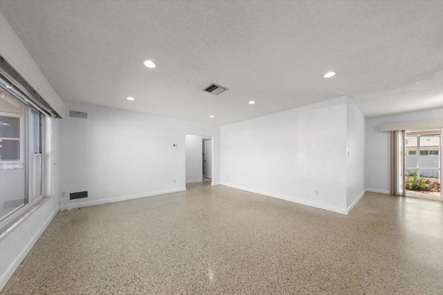 106 15TH STREET, Belleair Beach, FL 33786