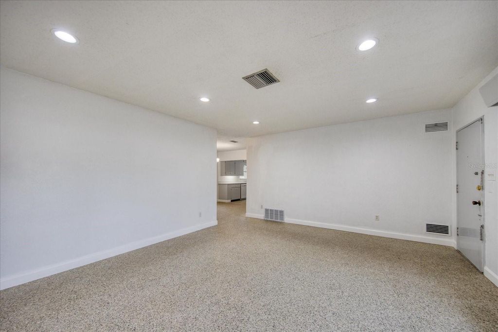 Image 9 of property listing at 106 15TH STREET, Belleair Beach, FL 33786