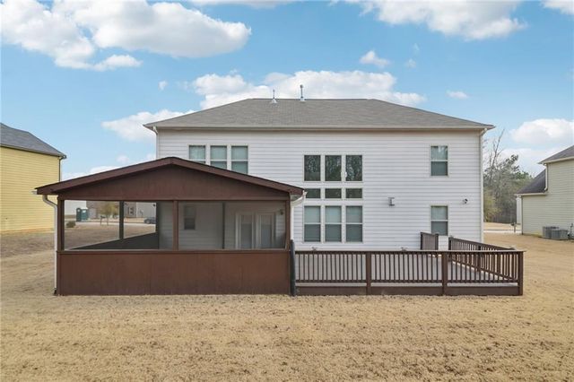 295 River Walk Farm Parkway, Covington, GA 30014