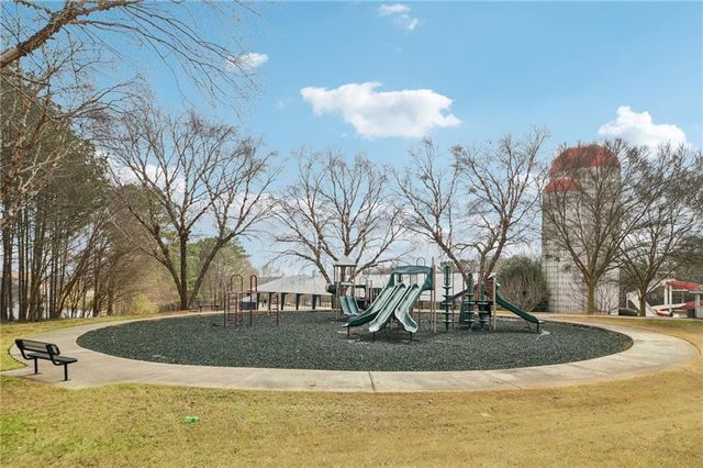 295 River Walk Farm Parkway, Covington, GA 30014