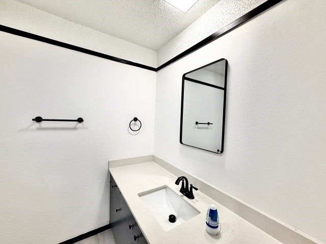 424 S Comanche Drive, De Leon, TX 76444