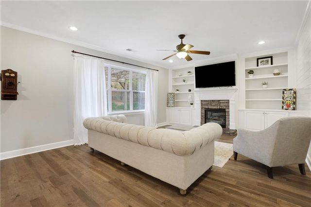 3180 Caney Creek Lane, Cumming, GA 30041