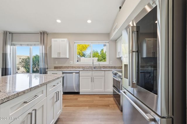 1741 S CLEARVIEW Avenue 42, Mesa, AZ 85209