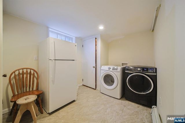 586 Hillside Street, Ridgefield, NJ 07657