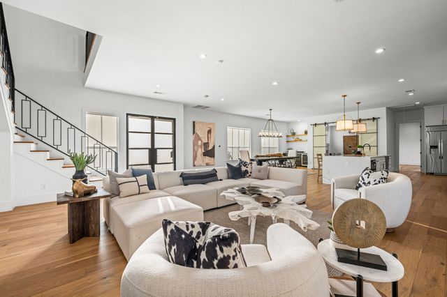 10424 Remington Lane, Dallas, TX 75229