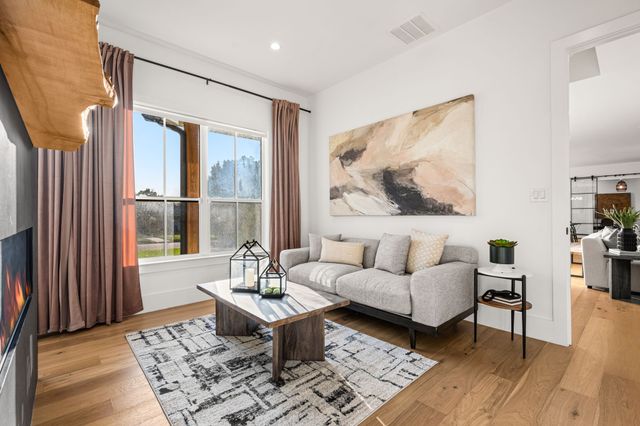 10424 Remington Lane, Dallas, TX 75229