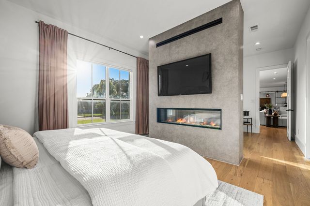 10424 Remington Lane, Dallas, TX 75229