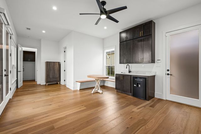 10424 Remington Lane, Dallas, TX 75229