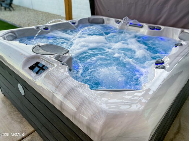 7715 E CATALINA Drive, Scottsdale, AZ 85251