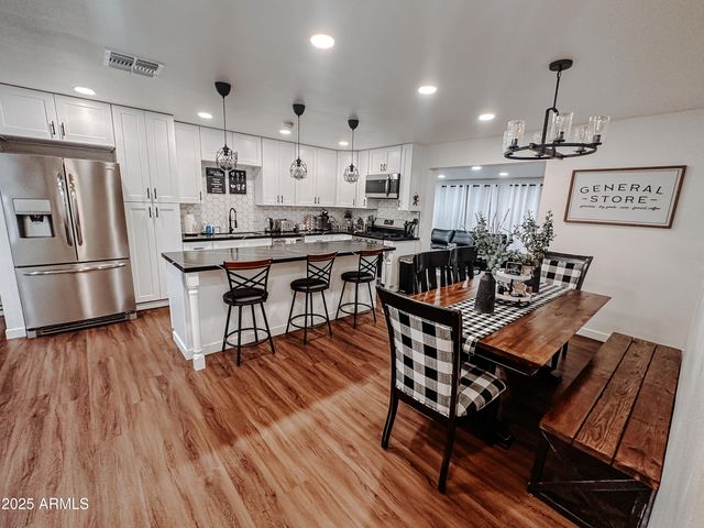 7715 E CATALINA Drive, Scottsdale, AZ 85251