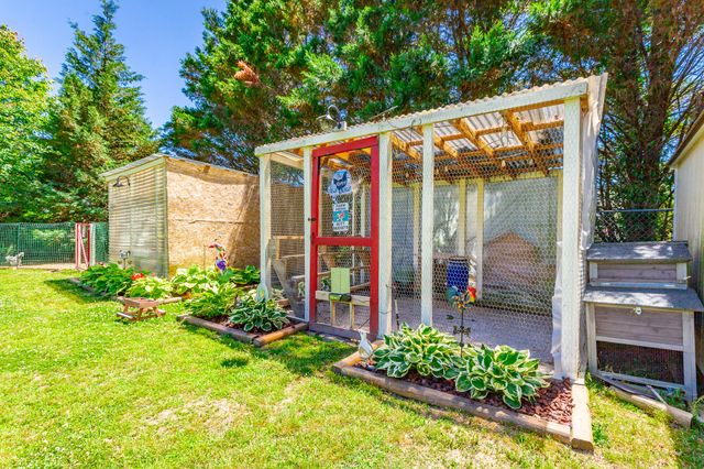 819 Spring Meadows Drive, Ringgold, GA 30736