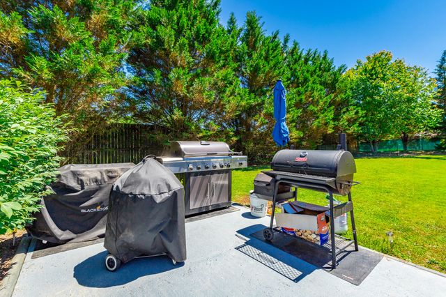 819 Spring Meadows Drive, Ringgold, GA 30736