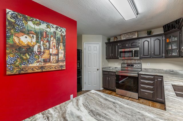 819 Spring Meadows Drive, Ringgold, GA 30736