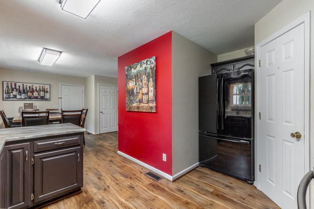819 Spring Meadows Drive, Ringgold, GA 30736