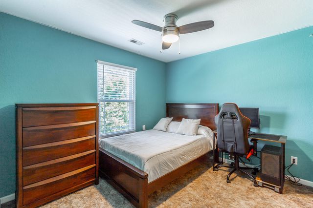 819 Spring Meadows Drive, Ringgold, GA 30736