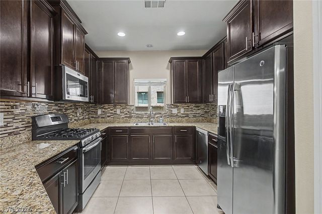 9589 Greensburg Avenue, Las Vegas, NV 89178