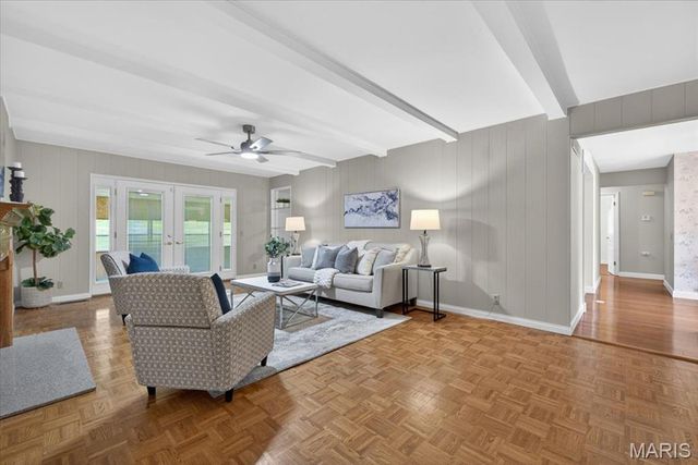 5 Blossomwood Court, Florissant, MO 63033