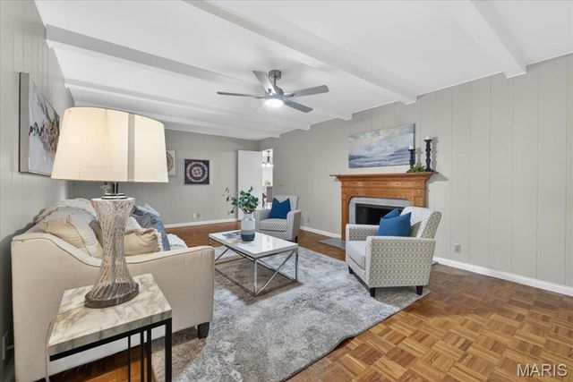 5 Blossomwood Court, Florissant, MO 63033