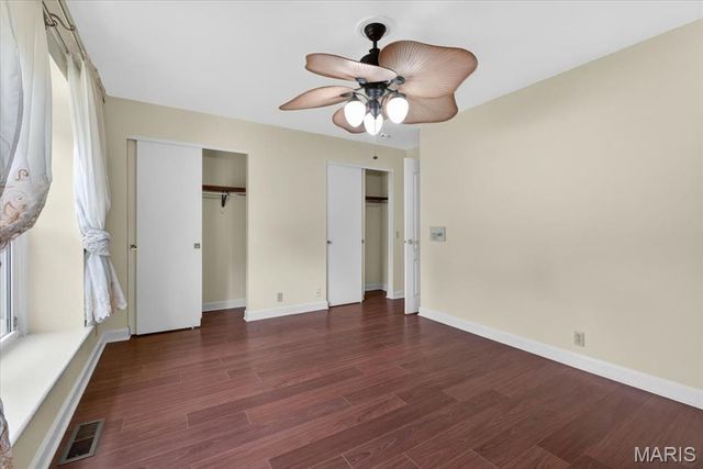 5 Blossomwood Court, Florissant, MO 63033