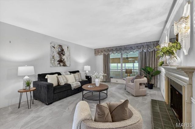 5 Blossomwood Court, Florissant, MO 63033