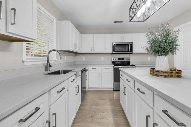 406 Arbor Oaks Drive, Summerville, SC 29485