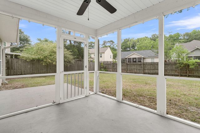 406 Arbor Oaks Drive, Summerville, SC 29485