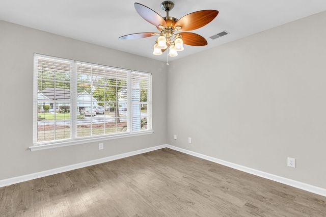 406 Arbor Oaks Drive, Summerville, SC 29485