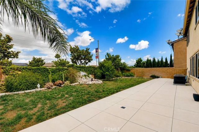 7871 Slate Creek, Eastvale, CA 92880