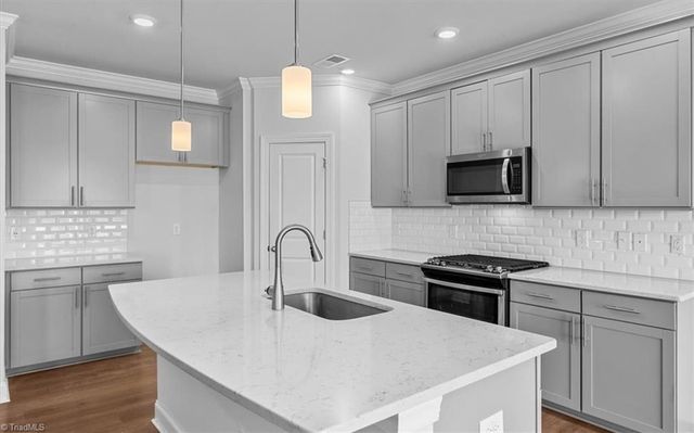 5005 Alton Drive, Oak Ridge, NC 27310