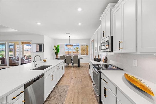 3517 Stormy Creek LN, Alva, FL 33920